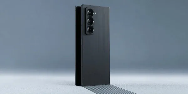 Samsung Galaxy Z Fold 7 avrà uno schermo da 8", ma arriverà più tardi del previsto