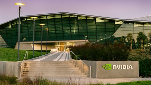 NVIDIA scommette sulla Cina e ordina 300.000 chip H20 da TSMC