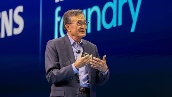 Il CEO di Intel nel mirino di Trump: "Altamente in conflitto, deve dimettersi"